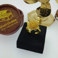 แหวน พิกุลกลีบบัว