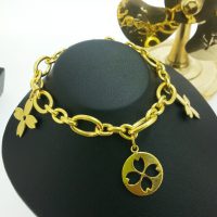 สร้อยข้อมือทอง โซ่ห้อยหลุยซ์