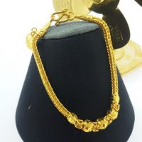 สร้อยข้อมือ หงษ์ฟ้าเลสตรงกลางห้อยหัวใจ
