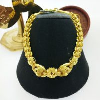 สร้อยข้อมือ ข้าวโพดเลสตรงกลางห้อยหัวใจ
