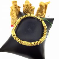 สร้อยข้อมือห่วงคู่ตัดลายป้องจิกเพชร